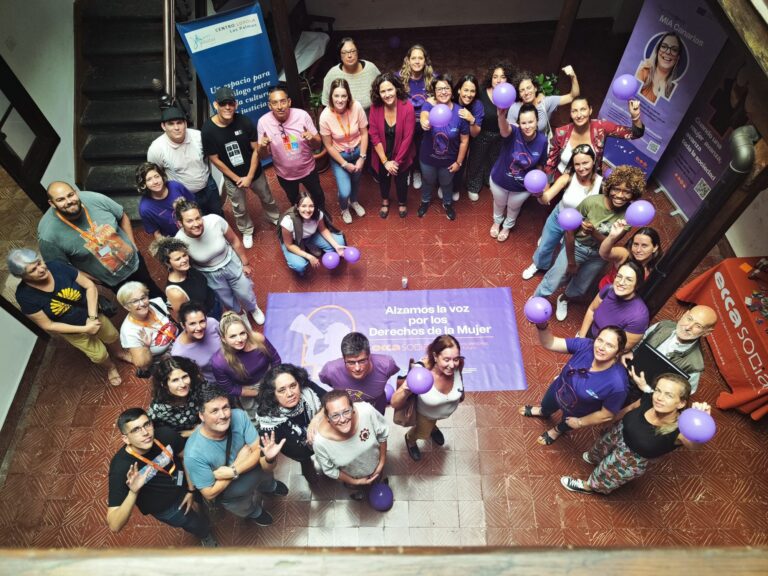 Foto del evento realizado por la Fundación ECCA Social el 25N en Las Palmas de GC