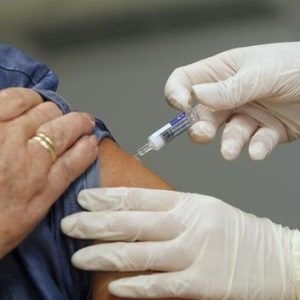 Epidemia de gripe en Canarias. Hablamos con Ricardo Redondas, director general de Salud Pública